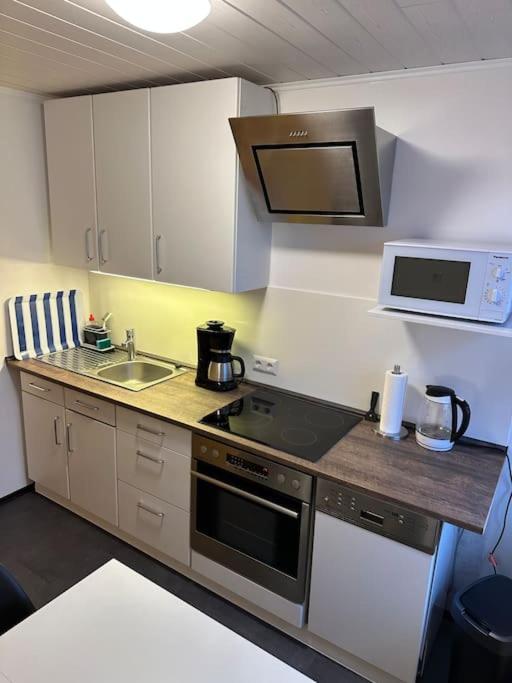 Gemuetliche Wohnung Naehe Alsfeld - Parkplatz Экстерьер фото
